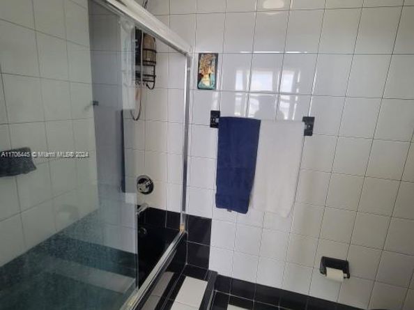 5601 Collins Ave PH9, Miami Beach FL 33140