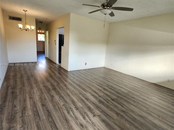 2170 NE 51st Ct B23, Fort Lauderdale FL 33308