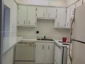 4174 Inverrary Dr 311, Lauderhill FL 33319