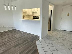 4174 Inverrary Dr 311, Lauderhill FL 33319