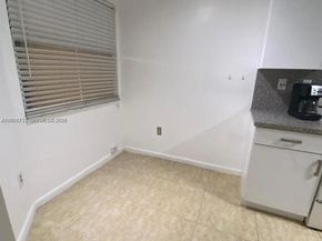 9761 NW 46th Ter 107, Doral FL 33178