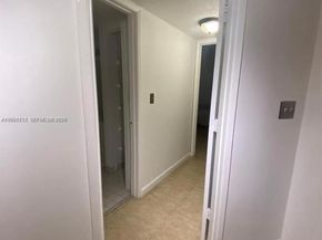 9761 NW 46th Ter 107, Doral FL 33178