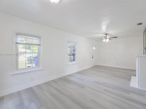 1250 NW 43rd St, Miami FL 33142