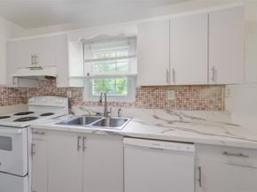 1250 NW 43rd St, Miami FL 33142