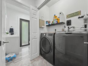 16162 SW 143rd St, Miami FL 33196