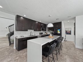 16162 SW 143rd St, Miami FL 33196