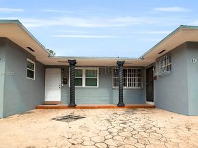 643-645 NE 149th St, Miami FL 33161