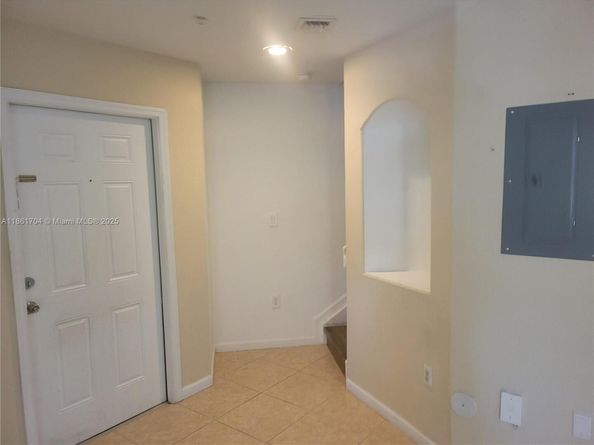 Undisclosed Address #A11861704, Doral FL 33178