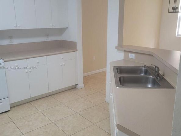 Undisclosed Address #A11861704, Doral FL 33178