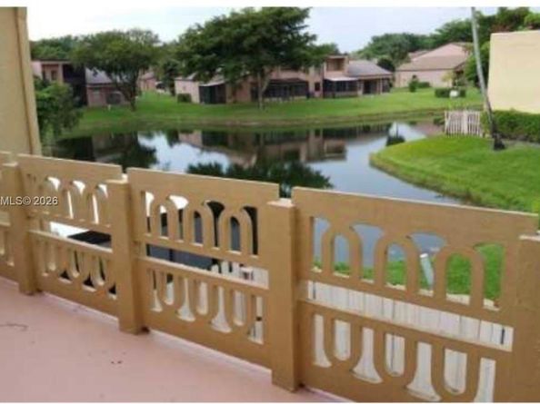 9412 NW 39th St, Sunrise FL 33351