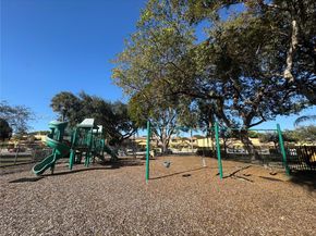 9412 NW 39th St, Sunrise FL 33351