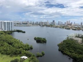 16385 Biscayne Blvd 3003, North Miami Beach FL 33160