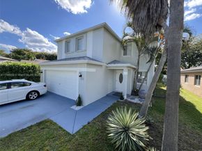1241 SW 46th Way, Deerfield Beach FL 33442