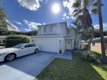 1241 SW 46th Way