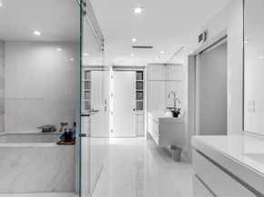 10 SW 124th Ave, Miami FL 33184