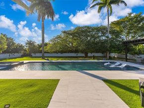 10 SW 124th Ave, Miami FL 33184