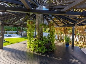 10 SW 124th Ave, Miami FL 33184