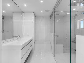 10 SW 124th Ave, Miami FL 33184