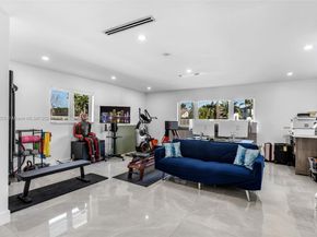 10 SW 124th Ave, Miami FL 33184