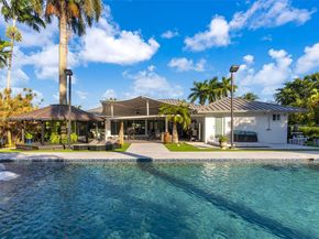 10 SW 124th Ave, Miami FL 33184