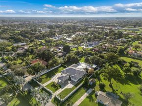 10 SW 124th Ave, Miami FL 33184