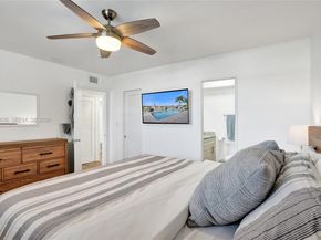 934 SE 9th Ave 17, Pompano Beach FL 33060