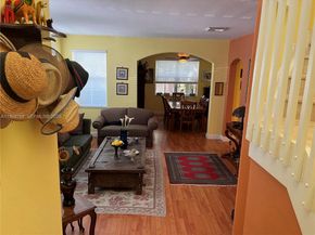 7469 NW 112th Pl, Doral FL 33178