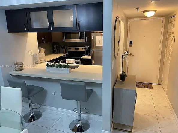 800 N Miami Ave E707, Miami FL 33136