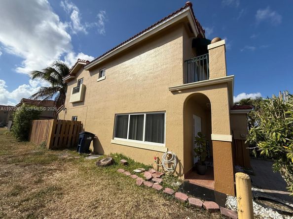 Undisclosed Address #A11972376, Miami FL 33193