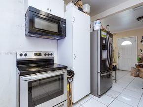 1264 NE 156th St, North Miami Beach FL 33162