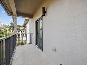 4975 NW 83rd Path, Doral FL 33166