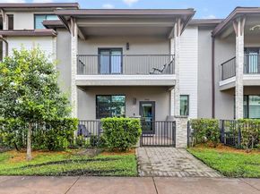 4975 NW 83rd Path, Doral FL 33166