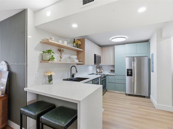 1100 11th St 405, Miami Beach FL 33139