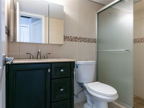 3135 S Ocean Dr 227, Hallandale Beach FL 33009