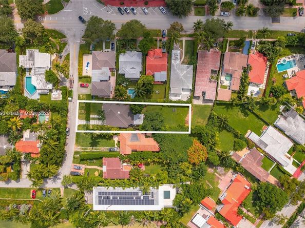 5120 Cherokee Ave, Miami Beach FL 33140