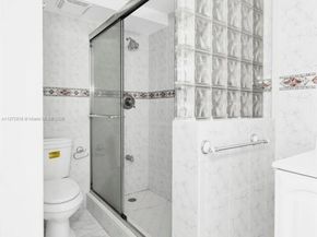 2025 NE 164th St 510, North Miami Beach FL 33162
