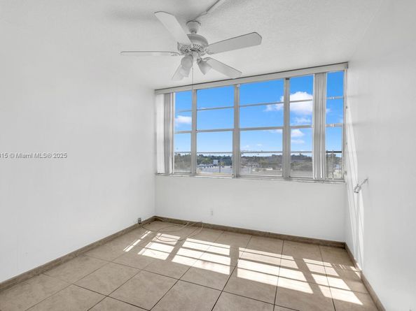 2025 NE 164th St 510, North Miami Beach FL 33162