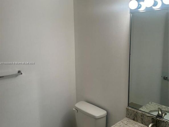 2400 SW 27th Ave 406, Miami FL 33145