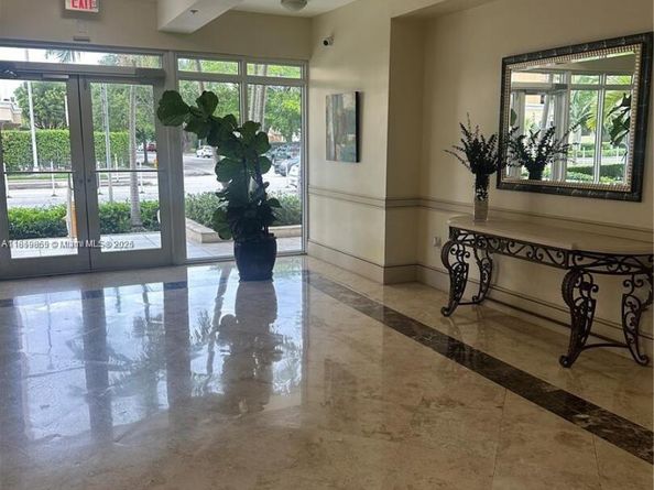 2400 SW 27th Ave 406, Miami FL 33145