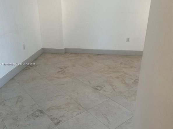 2400 SW 27th Ave 406, Miami FL 33145