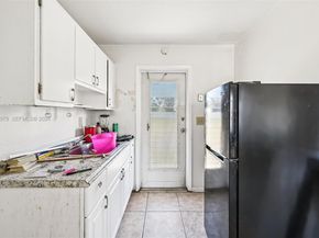 1326 8th St, West Palm Beach FL 33401