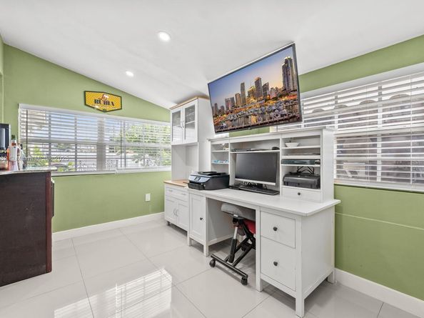 6800 SW 26th St, Miramar FL 33023