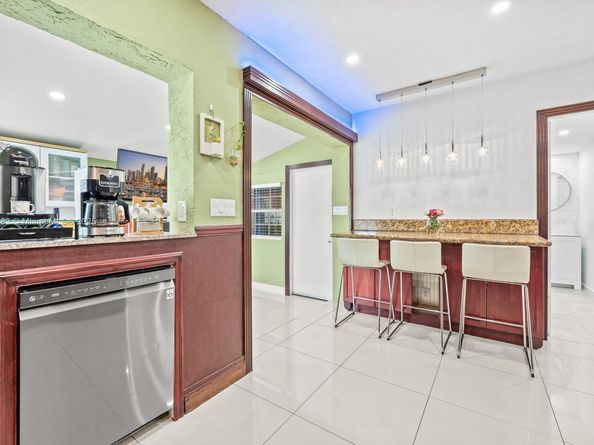 6800 SW 26th St, Miramar FL 33023