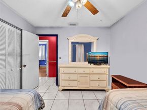 228 SW 5th Ave, Hallandale Beach FL 33009