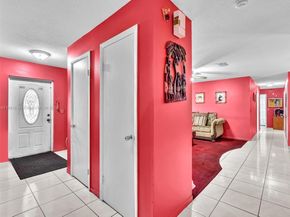 228 SW 5th Ave, Hallandale Beach FL 33009