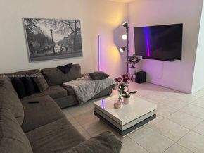 467 Golden Isles Dr 307, Hallandale Beach FL 33009
