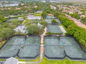 1708 NW 126th Dr, Coral Springs FL 33071