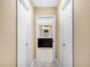 1708 NW 126th Dr, Coral Springs FL 33071