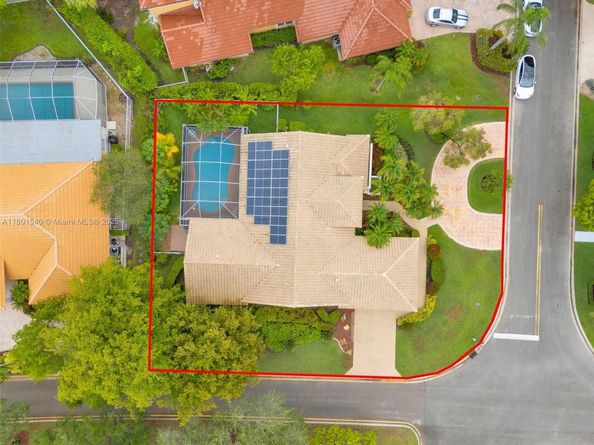 1708 NW 126th Dr, Coral Springs FL 33071