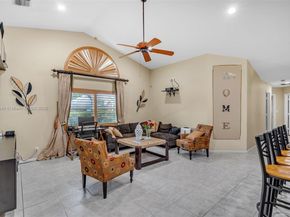1708 NW 126th Dr, Coral Springs FL 33071